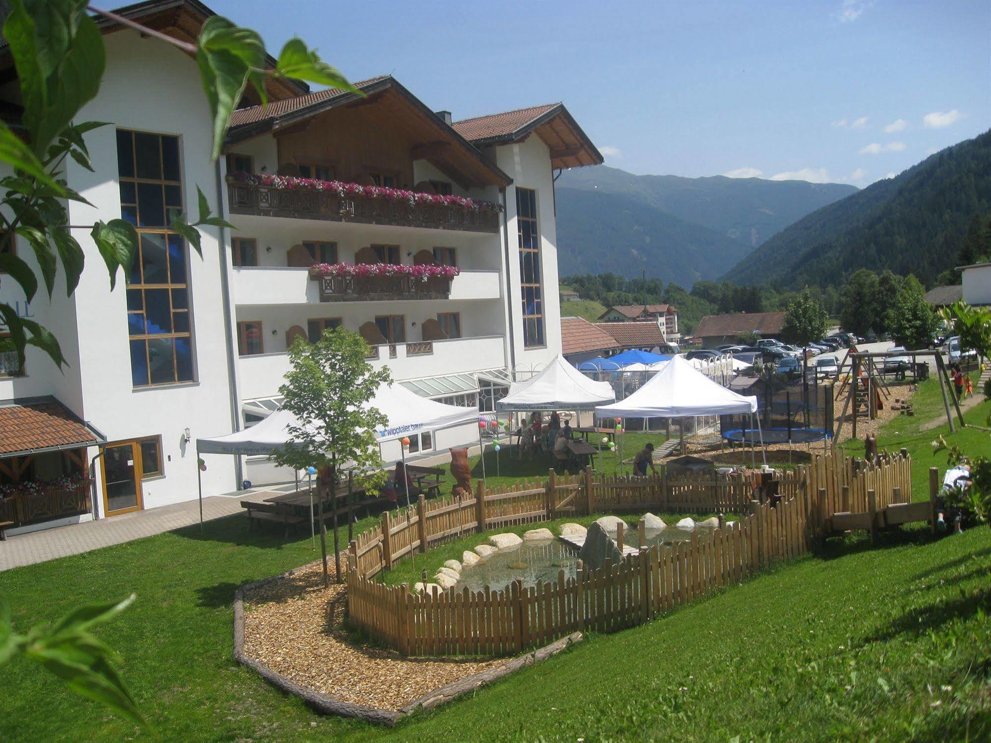 Hotel Bergkristall Brenner Exteriör bild