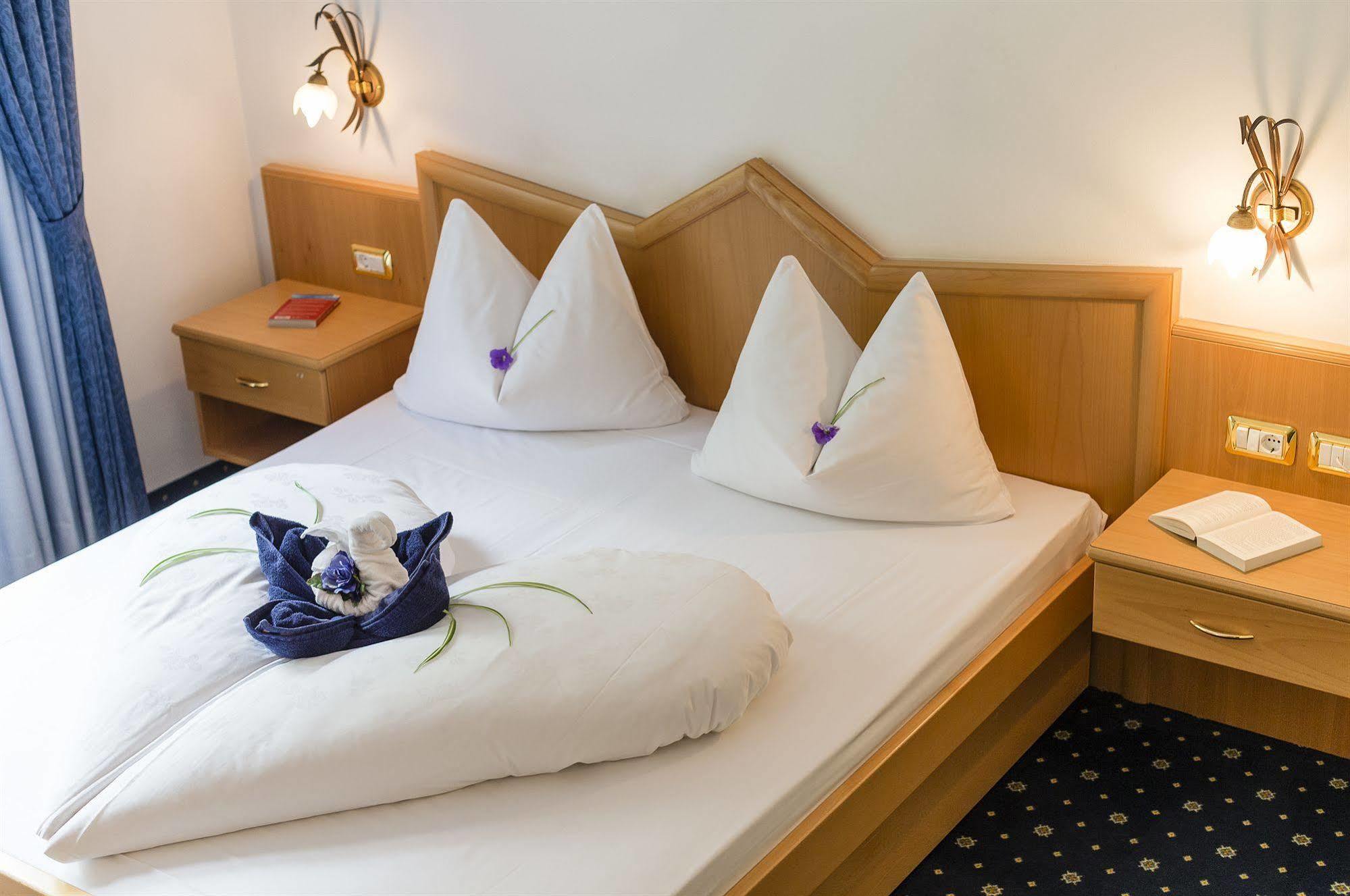 Hotel Bergkristall Brenner Exteriör bild